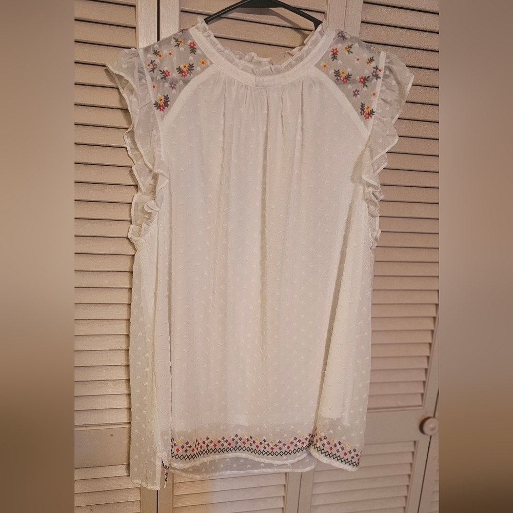 Savanna Jane 1X embroidery top